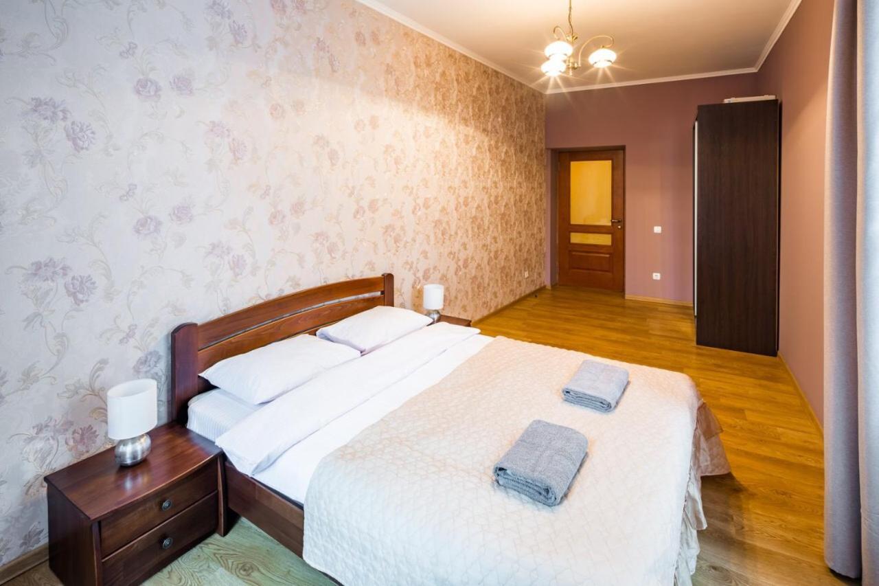 Romari Лесі Українки Apartment Lviv Exterior photo